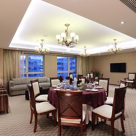 Oakwood Residence Funder Chengdu Extérieur photo